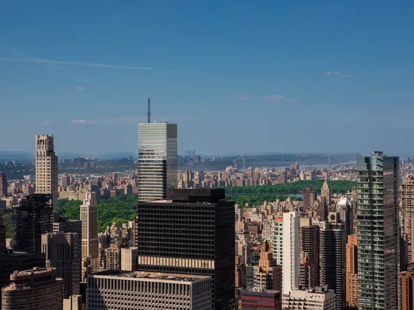 845 United Nations Plaza image 1 of 11
