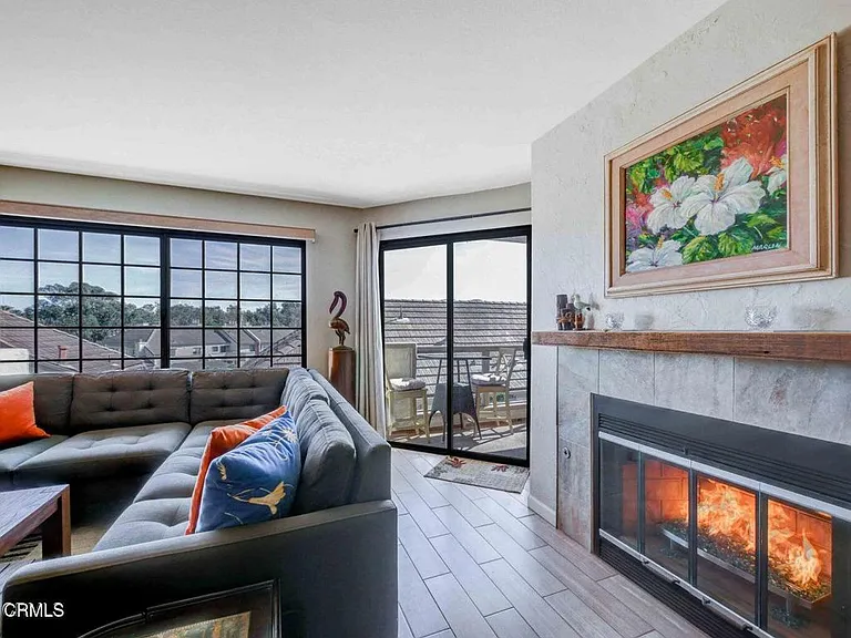 716 Island View Cir — Photo 5
