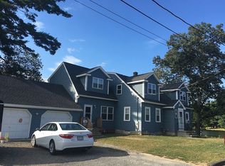 30 Maywood Rd, Lynnfield, MA 01940