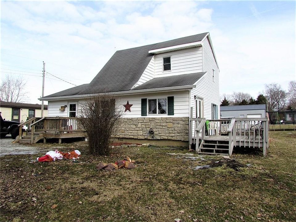 1st image of 602 E Franklin St