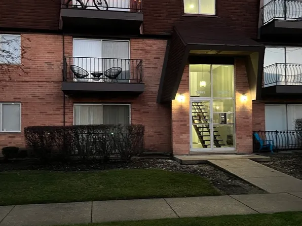 12741 S La Crosse Ave APT 2D, Alsip, IL 60803