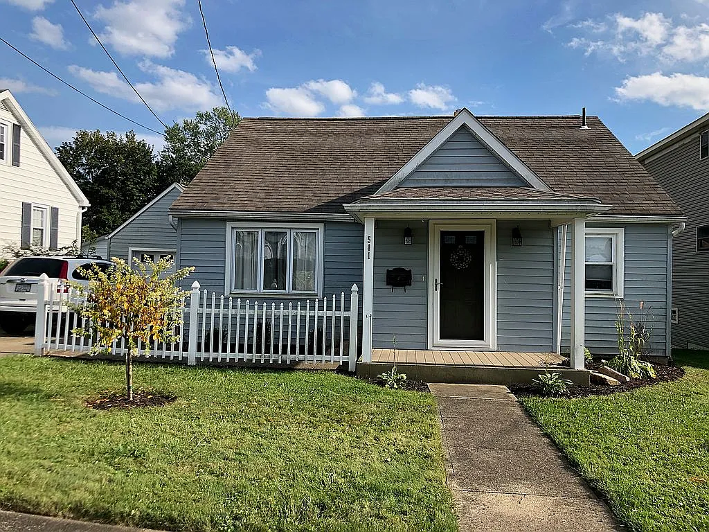 511 Pierce Ave photo 1