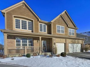 2281 Sarazen Dr, Vernon Hills, IL