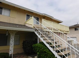 16682 Bartlett Ln APT 4, Huntington Beach, CA 92647
