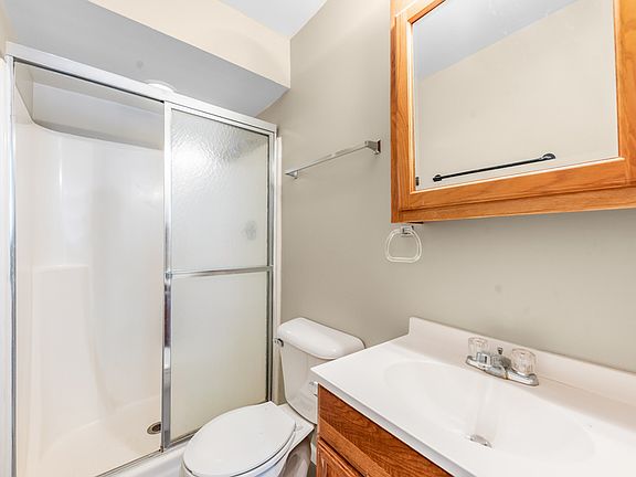 4th image of 5790 Hillside Pl Unit 1