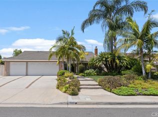 345 N Lakedale Dr, Anaheim, CA 92807