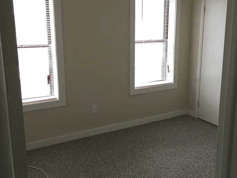 54-56 Grand Ave #4 — Photo 18