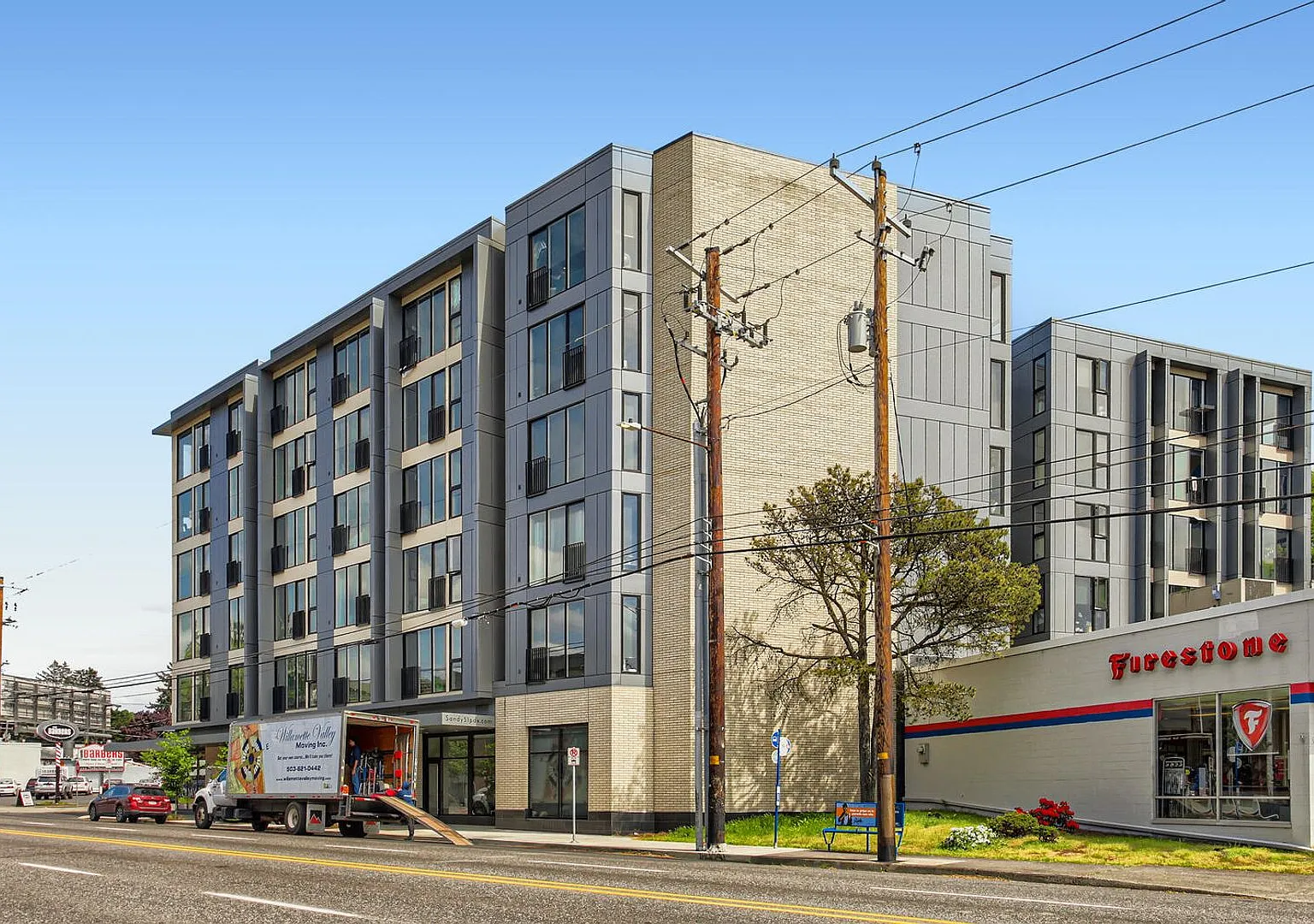 Rose City Flats — Photo 3