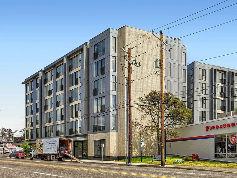Rose City Flats — Photo 3