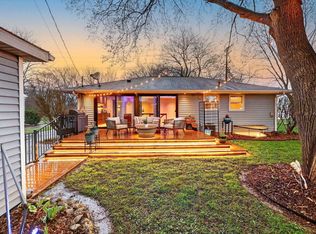 205 Pflaum Rd, Madison, WI 53716