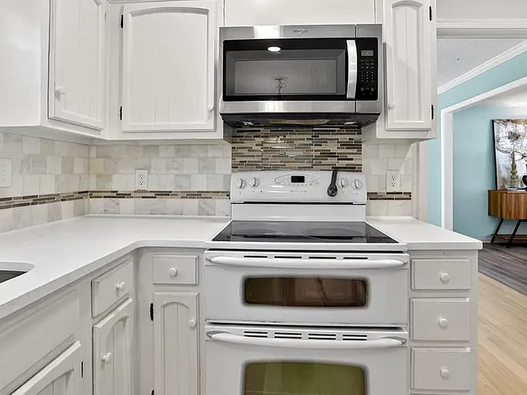 4419 Forest Walk Dr — Photo 15