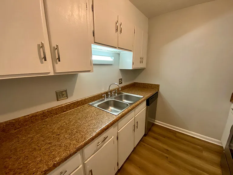 3840 Overbrook Dr #35 — Photo 12