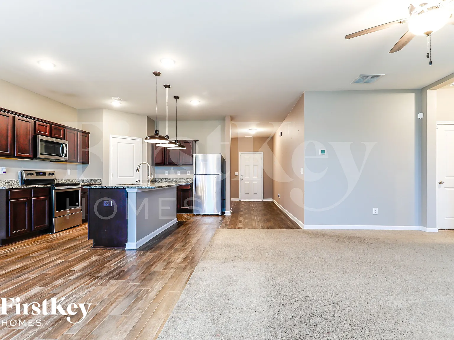 5 bed, 3.0 bath, 2756 sqft, $2,290 — Photo 4