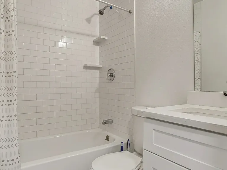 482 W 80th Ave — Photo 36