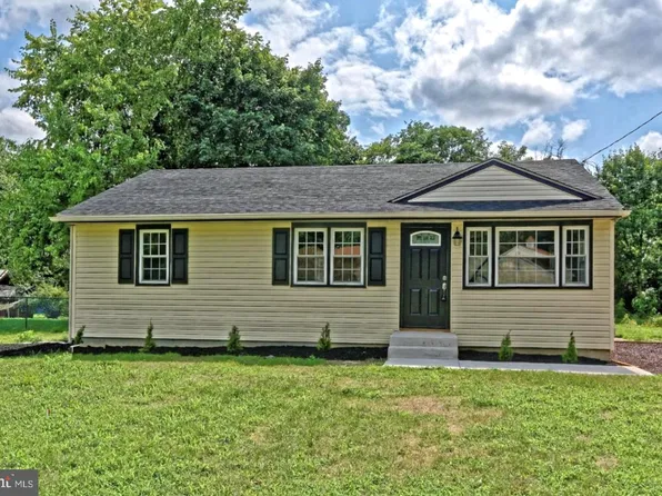 308 Florence Blvd, Williamstown, NJ 08094