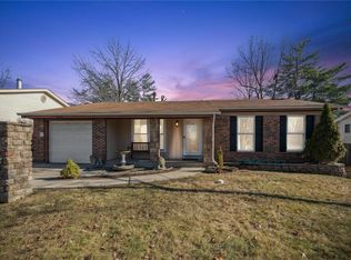 314 Whitehall Dr, Ballwin, MO