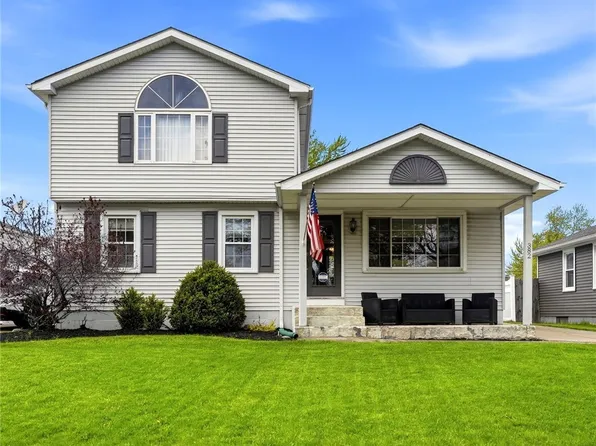 382 McConkey Dr, Buffalo, NY 14223