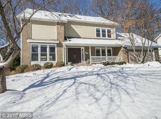 10 Flints Grove Dr, Gaithersburg, MD 20878