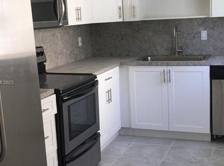 22200 SW 103rd Ave, Miami, FL 33190