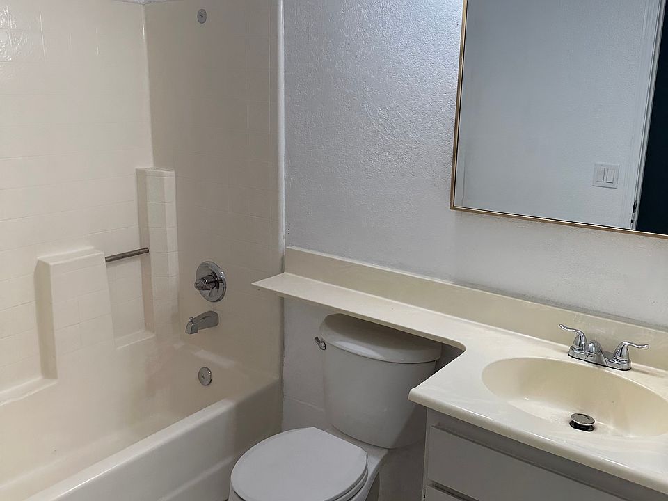 2nd image of 1444 Wilson Ave