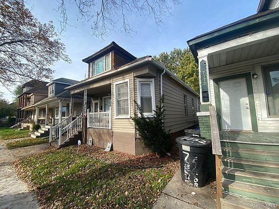 2nd image of 7338 Waldo St