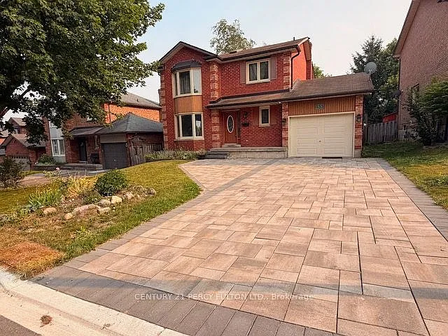 133 Meadow Dr — Photo 1