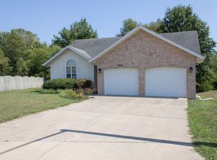 4804 N Kensington Dr, Ozark, MO 65721