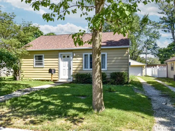 803 E Kathryn St, Pontiac, IL 61764
