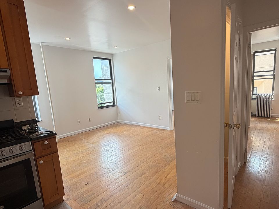 1st image of 87 Graham Ave APT 14