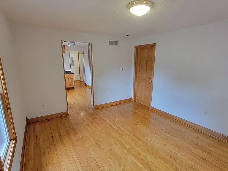 410 3rd Ave S #3 — Photo 14