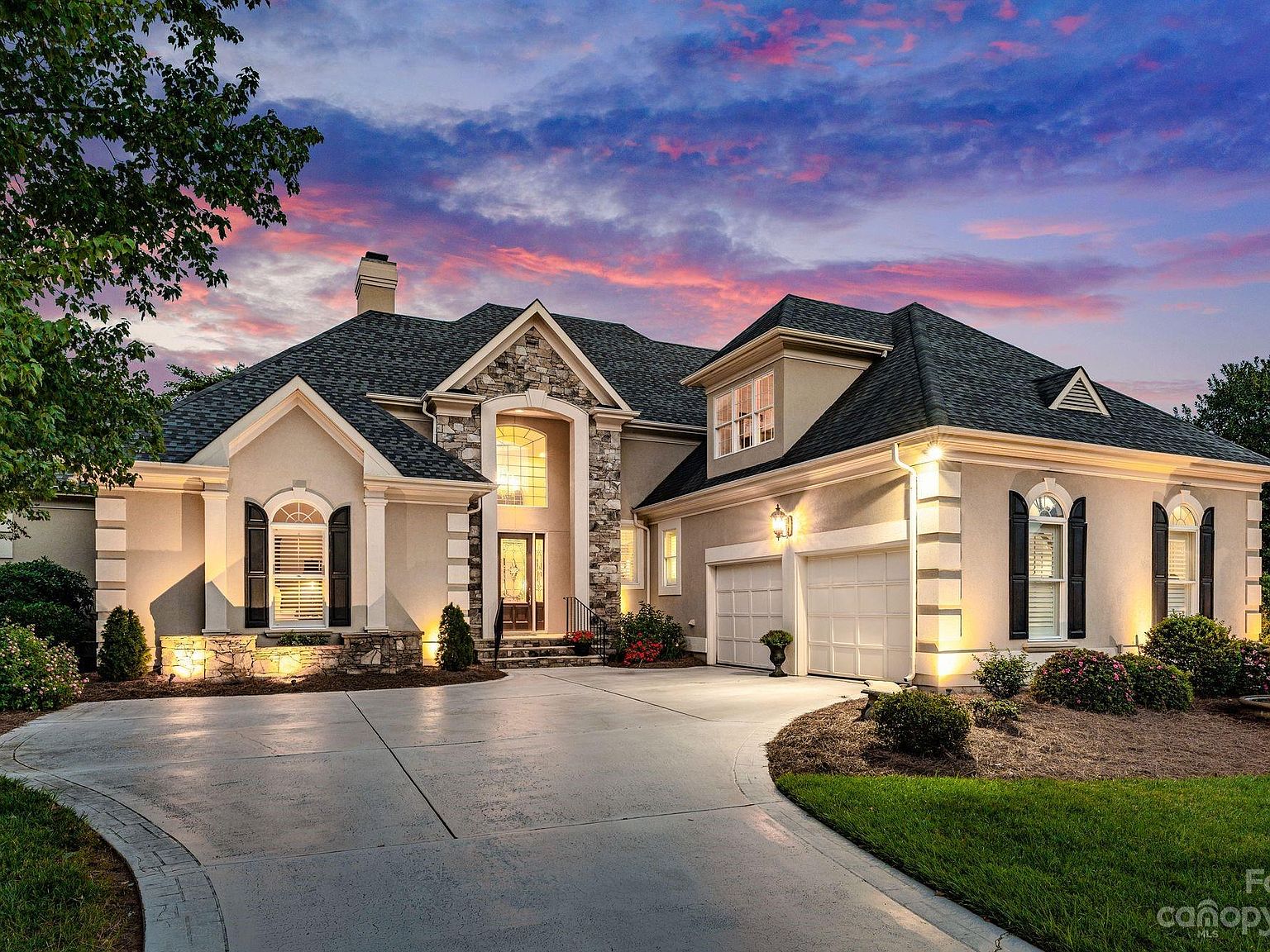 18830 Peninsula Cove Ln