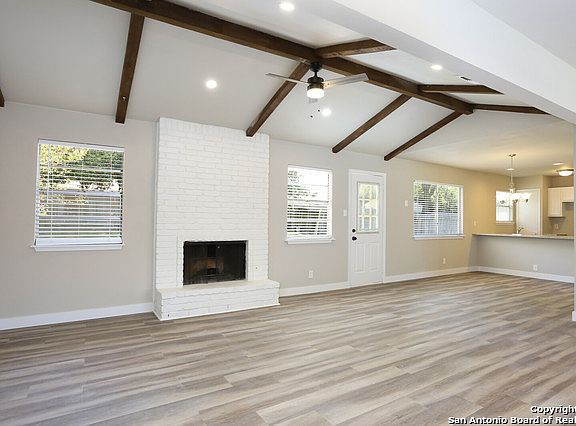 3rd image of 7010 Forest Pine St