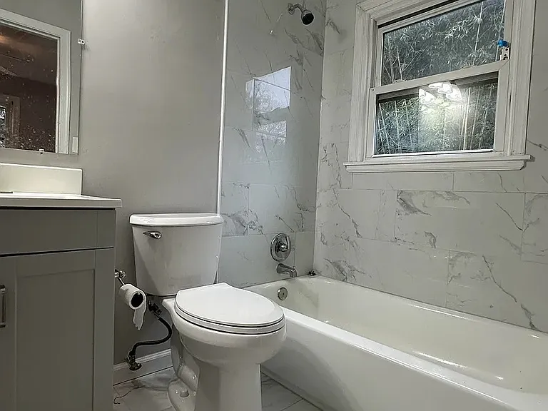 601 Madison St — Photo 8