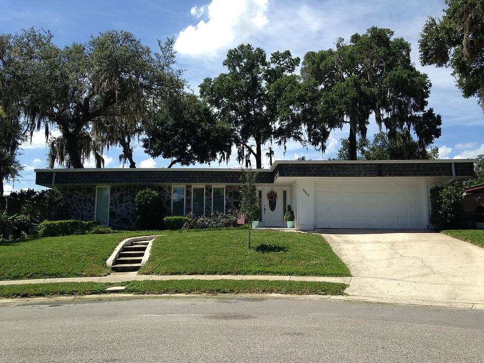2nd image of 2462 Lake Waumpi Dr