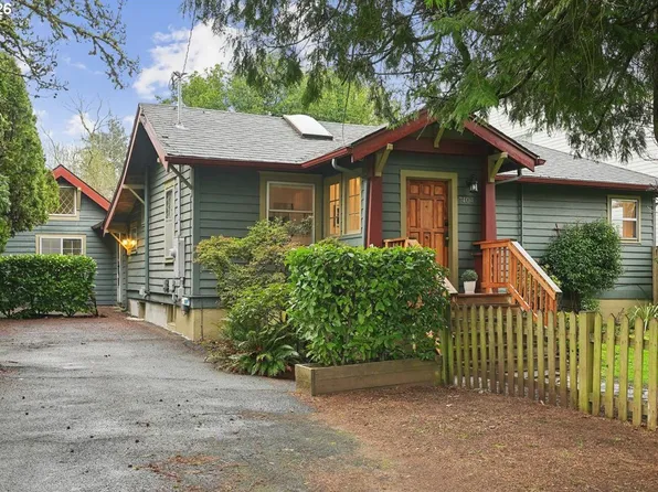 7404 SW 53rd Ave, Portland, OR 97219