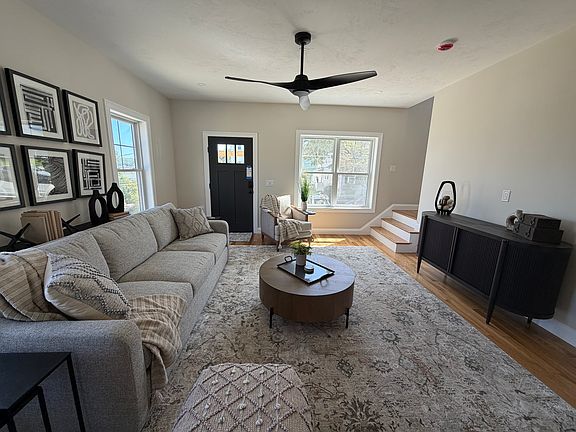 4th image of 40 Butler St #1