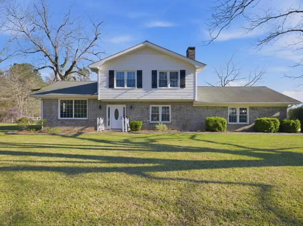 1468 Azalea Dr., Galivants Ferry, SC 29544