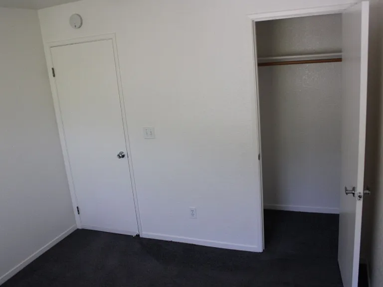 258 Napoli Ct — Photo 8