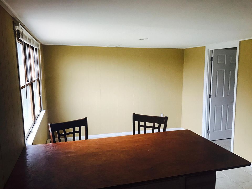 2nd image of 39 Crestview Ln APT 16