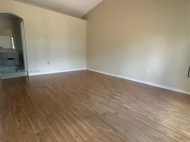 16280 SW 77th Ter — Photo 10