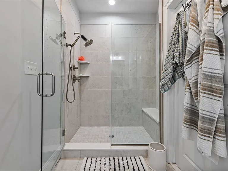 15 Rowell Ln #15 — Photo 21