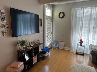 535 S Upper #215, Lexington, KY 40508