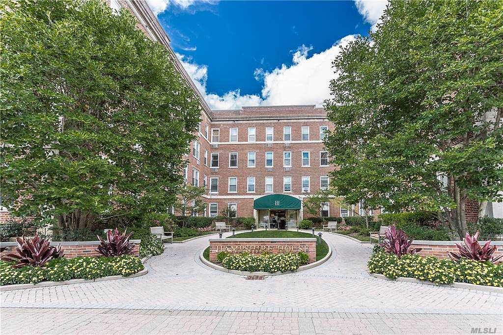7th St Garden City Ny 11530 111 7th St, Garden City, NY 11530 | Zillow