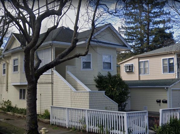101 Bayview St