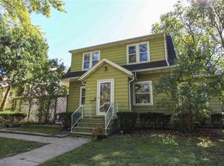 1032 Vine St, Waterloo, IA 50703