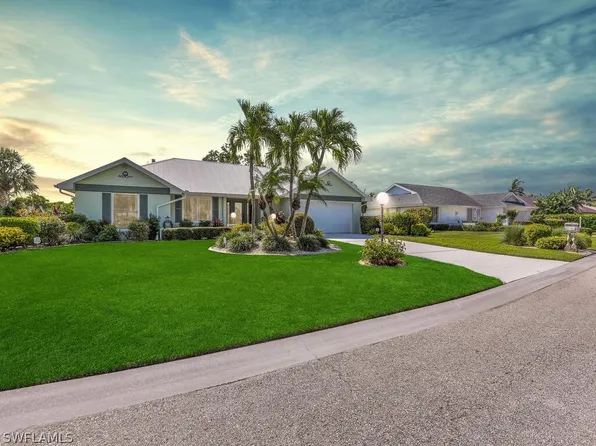 5151 Greenbriar Dr, Fort Myers, FL 33919