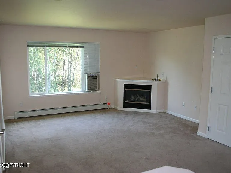 900 E 76th Ave #C — Photo 5