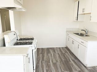 130 W Hoover Ave APT 9, Orange, CA 92867