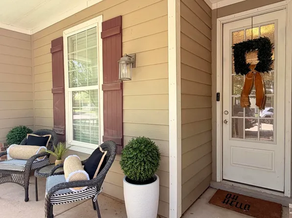 2104 10th St, Lubbock, TX 79401