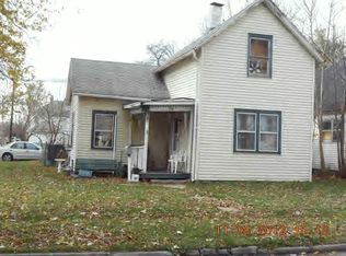 704 N Walnut St, Danville, IL
